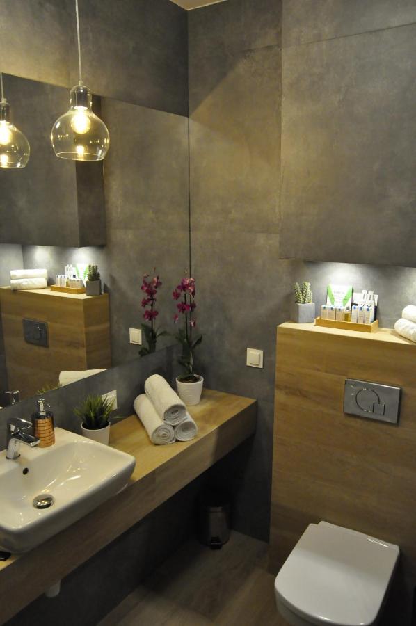 Apartament Na Teczowej Wrocław Extérieur photo