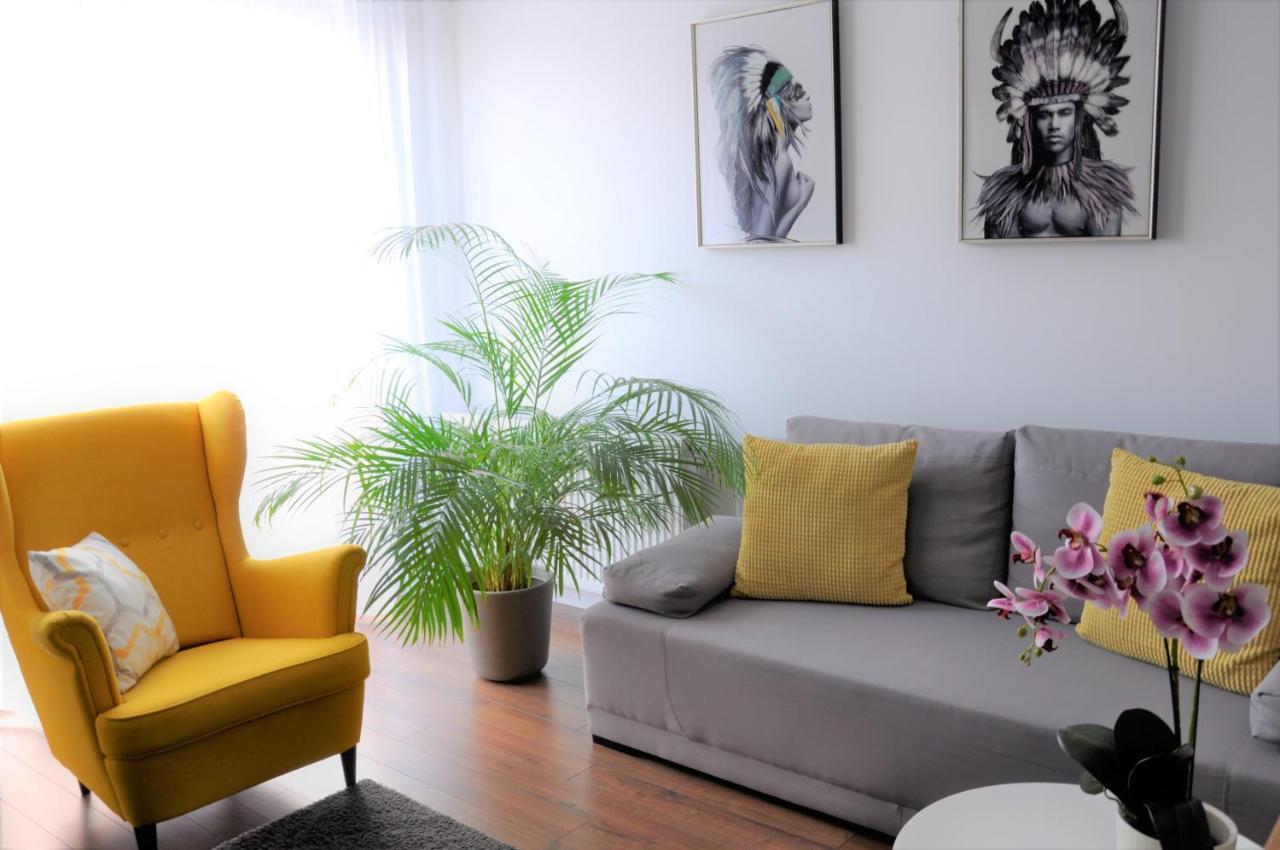 Apartament Na Teczowej Wrocław Extérieur photo